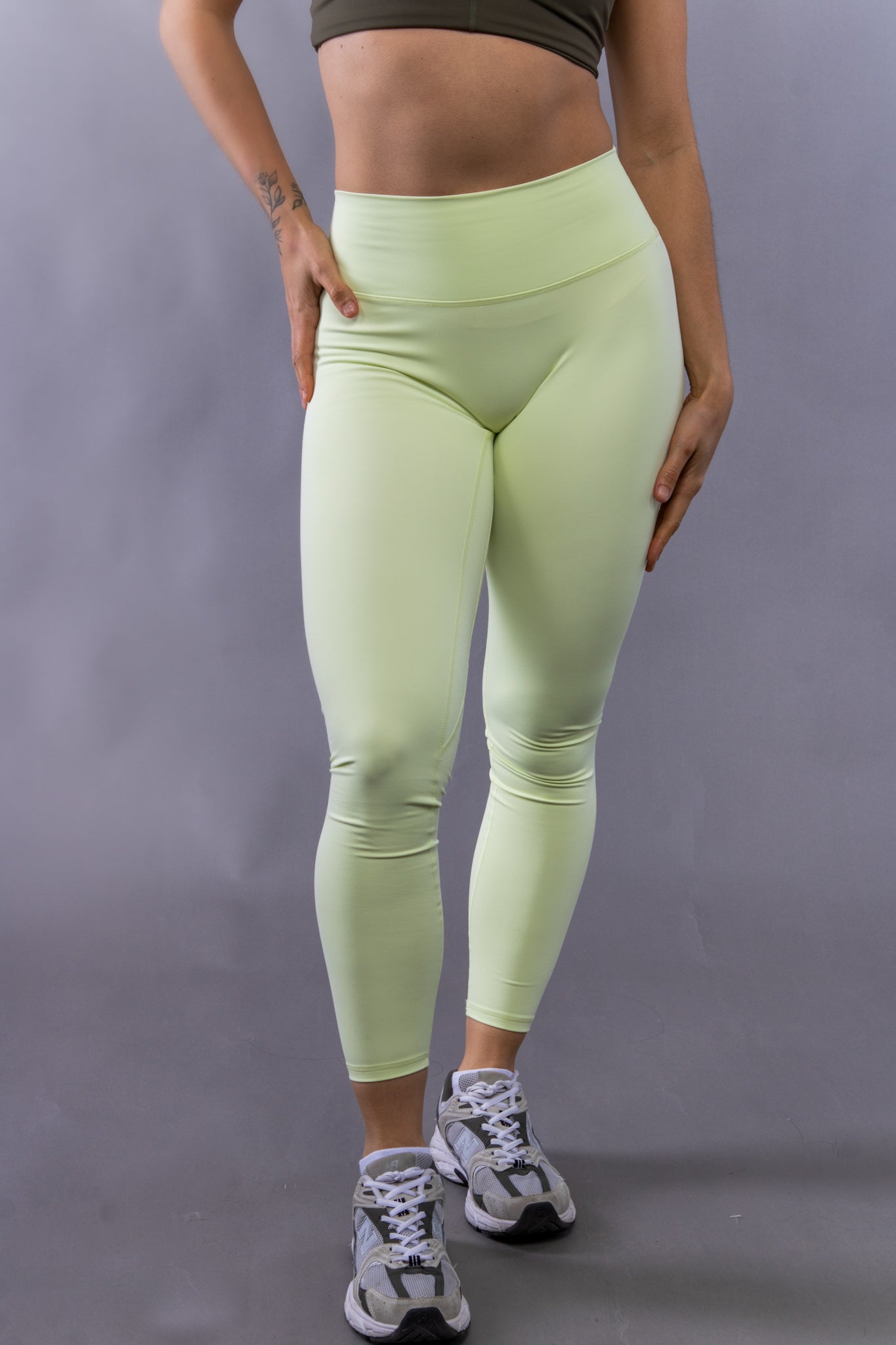 Set Green Lime Top + Legging